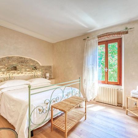 Oasi Borghetto Verde Castellaro  Екстер'єр фото
